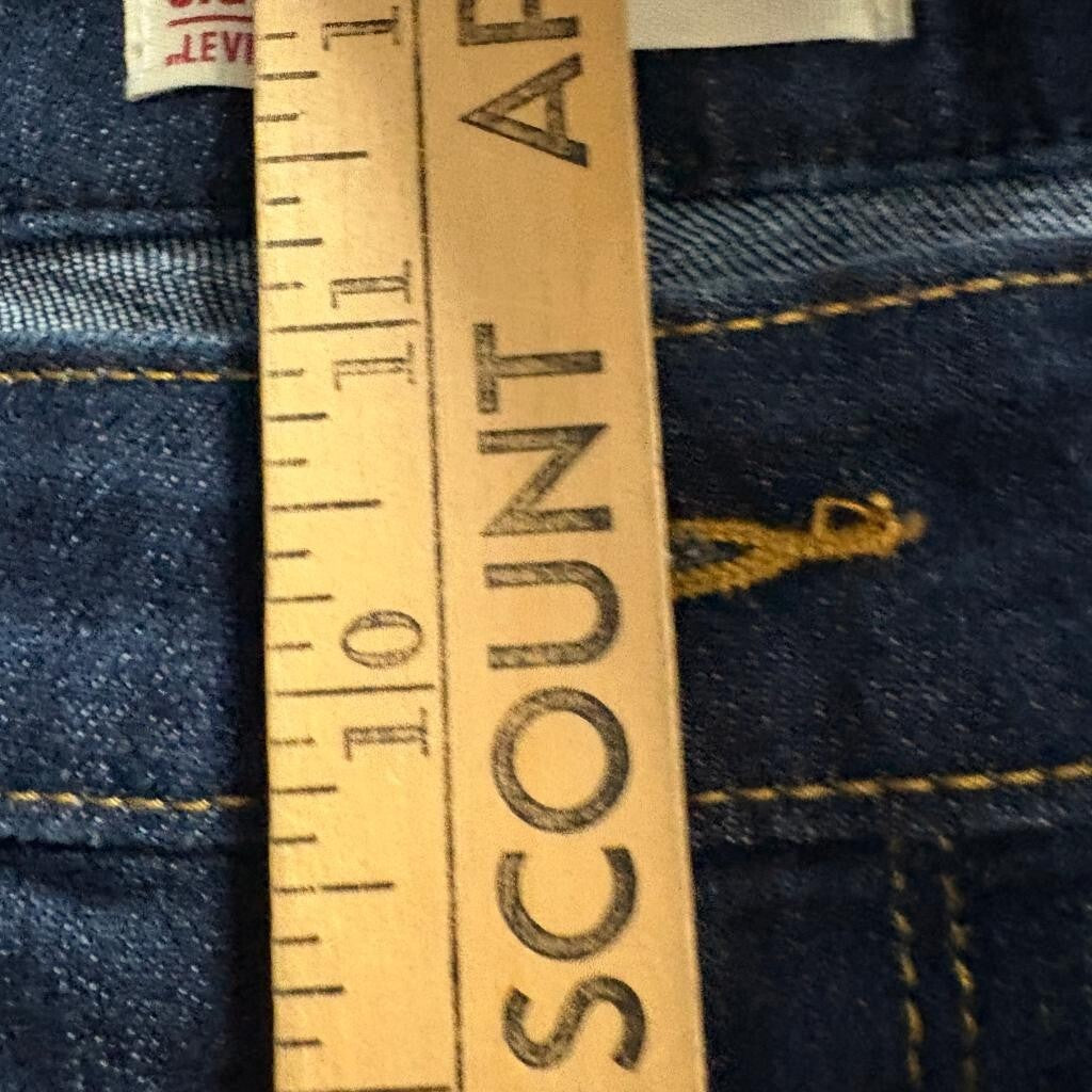 Signature by Levi Strauss Co Womens 16 W33 Mid Rise Bootcut Jeans Blue Stretch