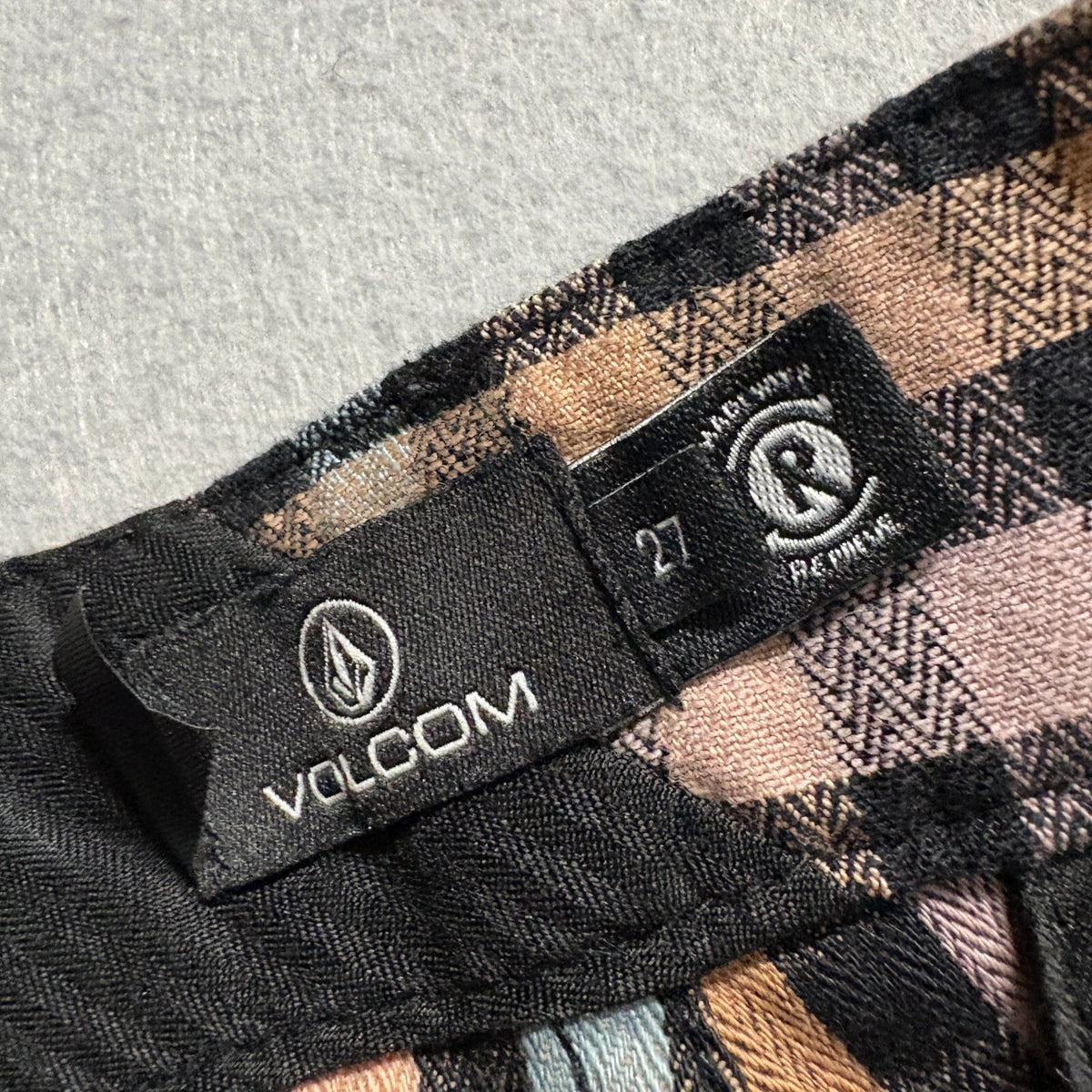 Volcom Plaid Trousers Womens Size 27 Multicolor Gingham Straight Leg Ankle Pants