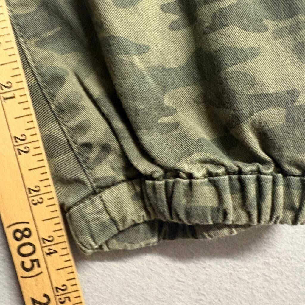 Levi's Womens Camo Jogger Pants Size L Green Camouflage Drawstring Elastic Waist