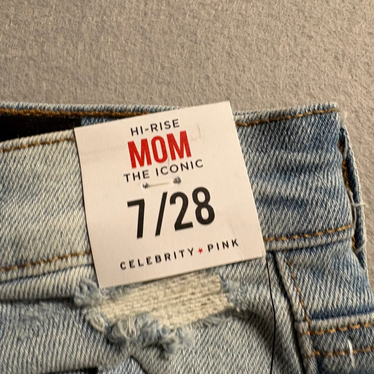 Celebrity Pink Womens Hi-Rise Mom Jeans Size 7/28 Blue Distressed Denim New