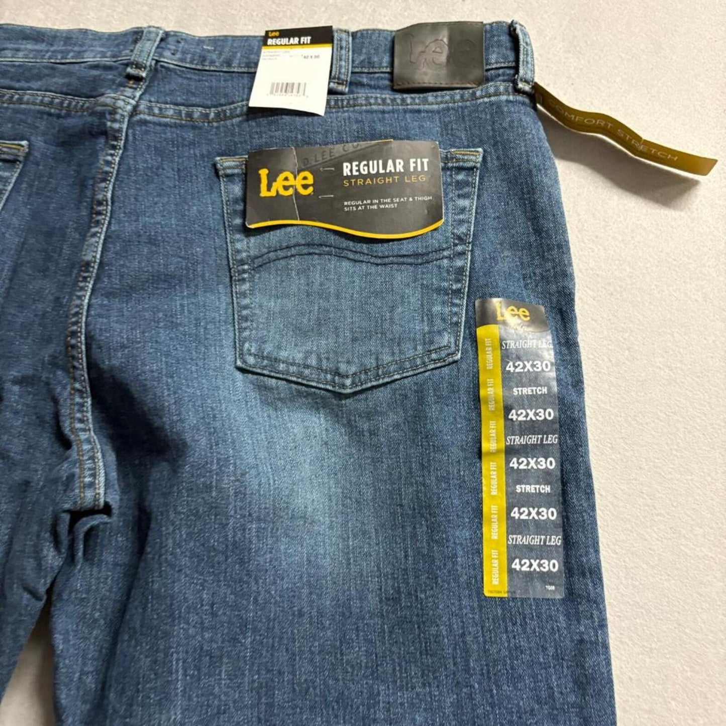 Lee Regular Fit Straight Leg Jeans Mens 42x30 Blue Comfort Stretch Denim New