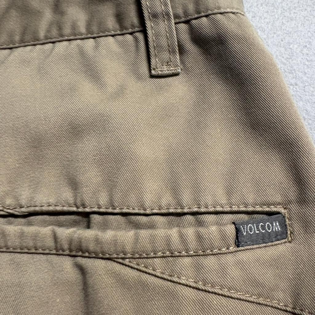 Volcom Frickin Modern Chino Shorts Mens 32 Khaki Tan Stretch Skate Casual