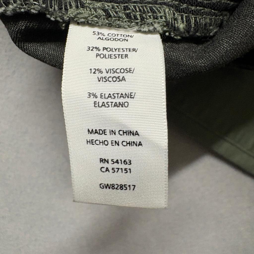 G.H. Bass & Co Women's Size 6 Olive Green Skinny Pants Stretch Casual Ankle