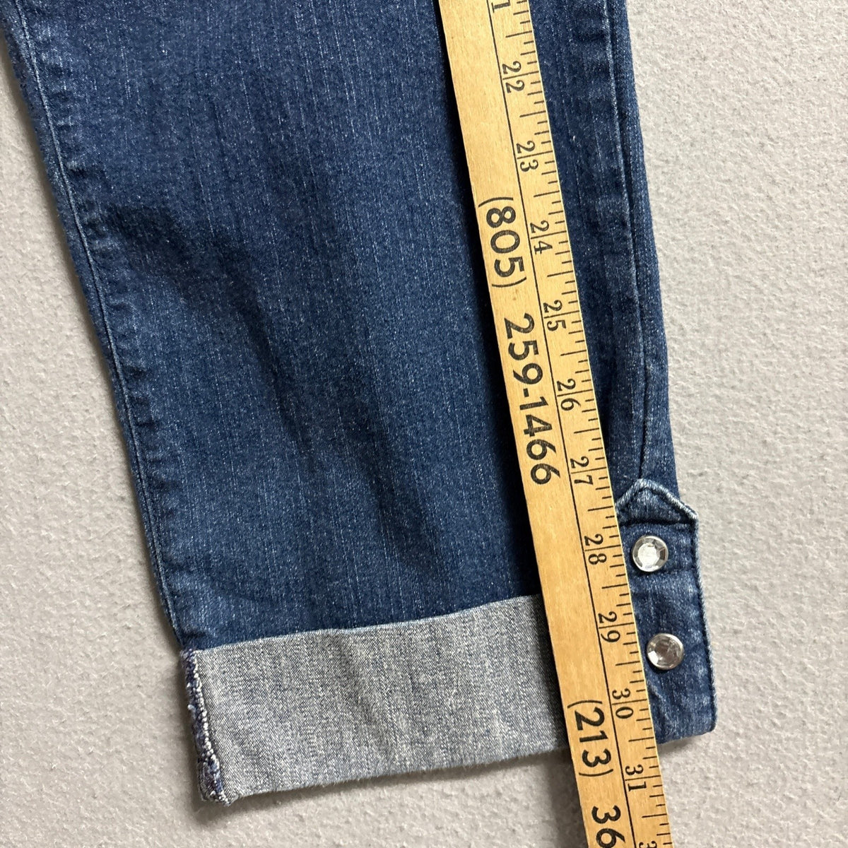 NYDJ Not Your Daughter's Jeans Womens Size 6 Cuffed Crop Jeans Blue Rhinestone