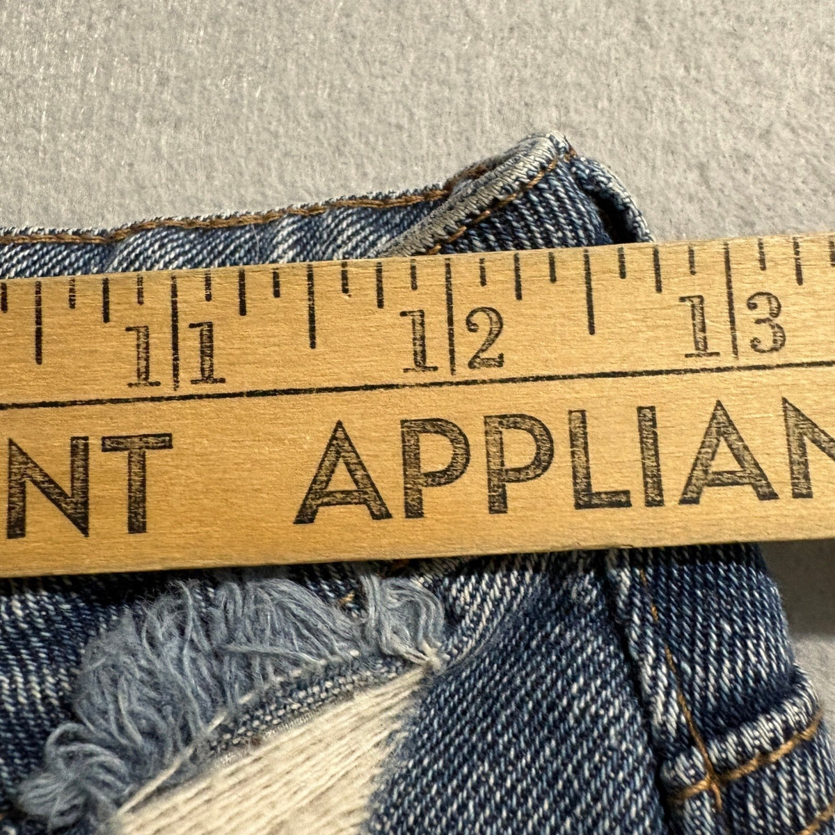 Almost Famous Two Tone Split Color Distressed Jeans Womens Size 3 Blue Denim