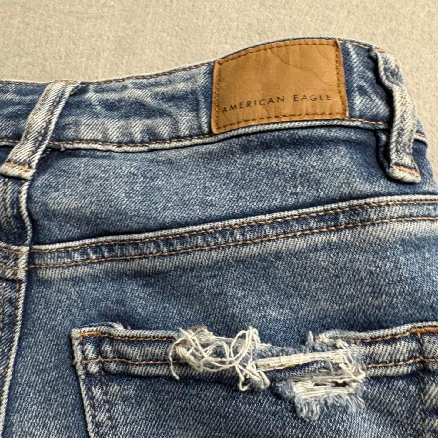 American Eagle Mom Straight Jeans Womens 000 Short Blue Distressed High Rise