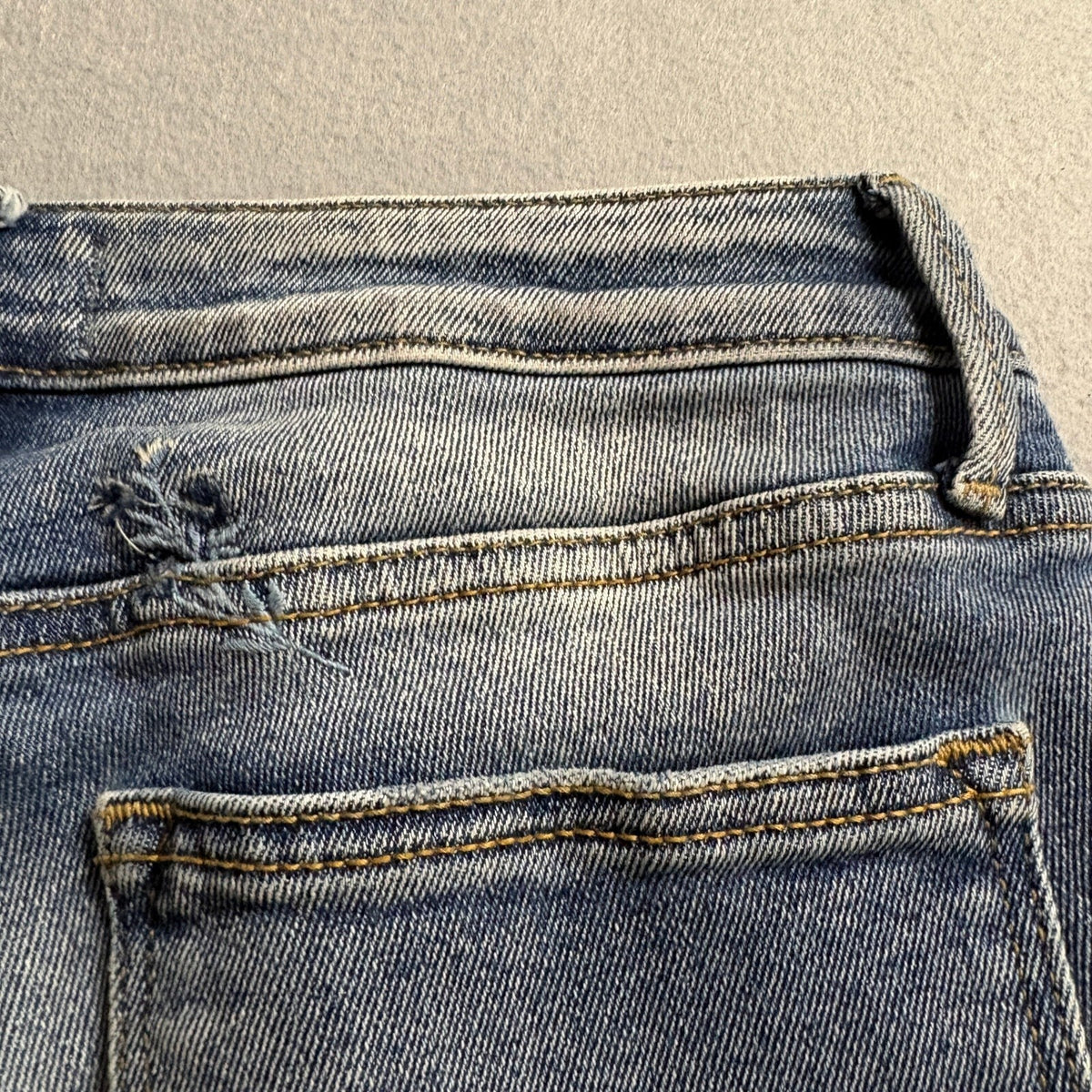 Driftwood Audrey High Rise Embroidered Distressed Jeans Womens 26 Blue Floral