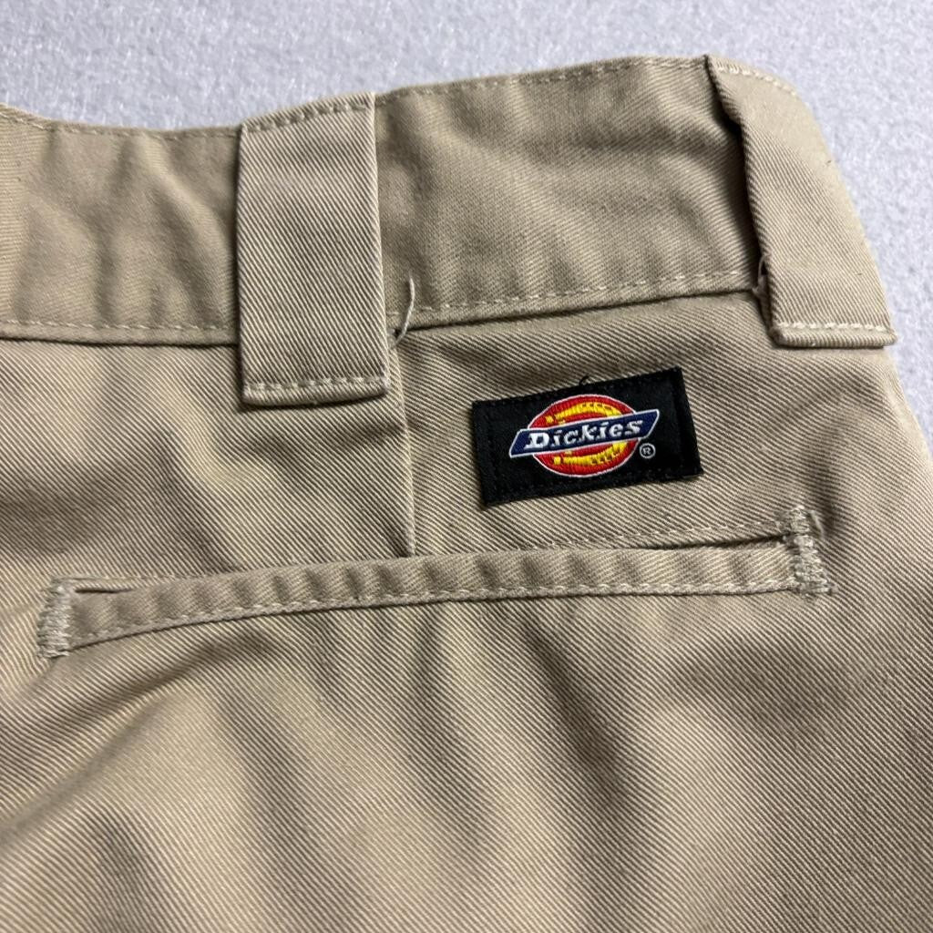 Dickies Slim Taper Chino Pants Mens 31x32 Khaki Beige Workwear WP830DS