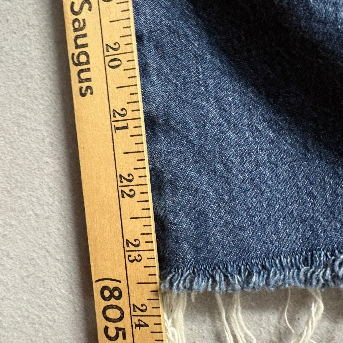 Universal Thread High Rise Curved Leg Ankle Jeans Womens Size 6/R Blue Denim