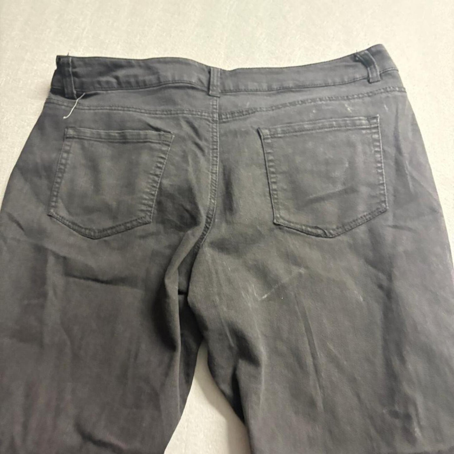Forever 21 Plus Size 16 Black Distressed Skinny Jeans Stretch Ripped Knee