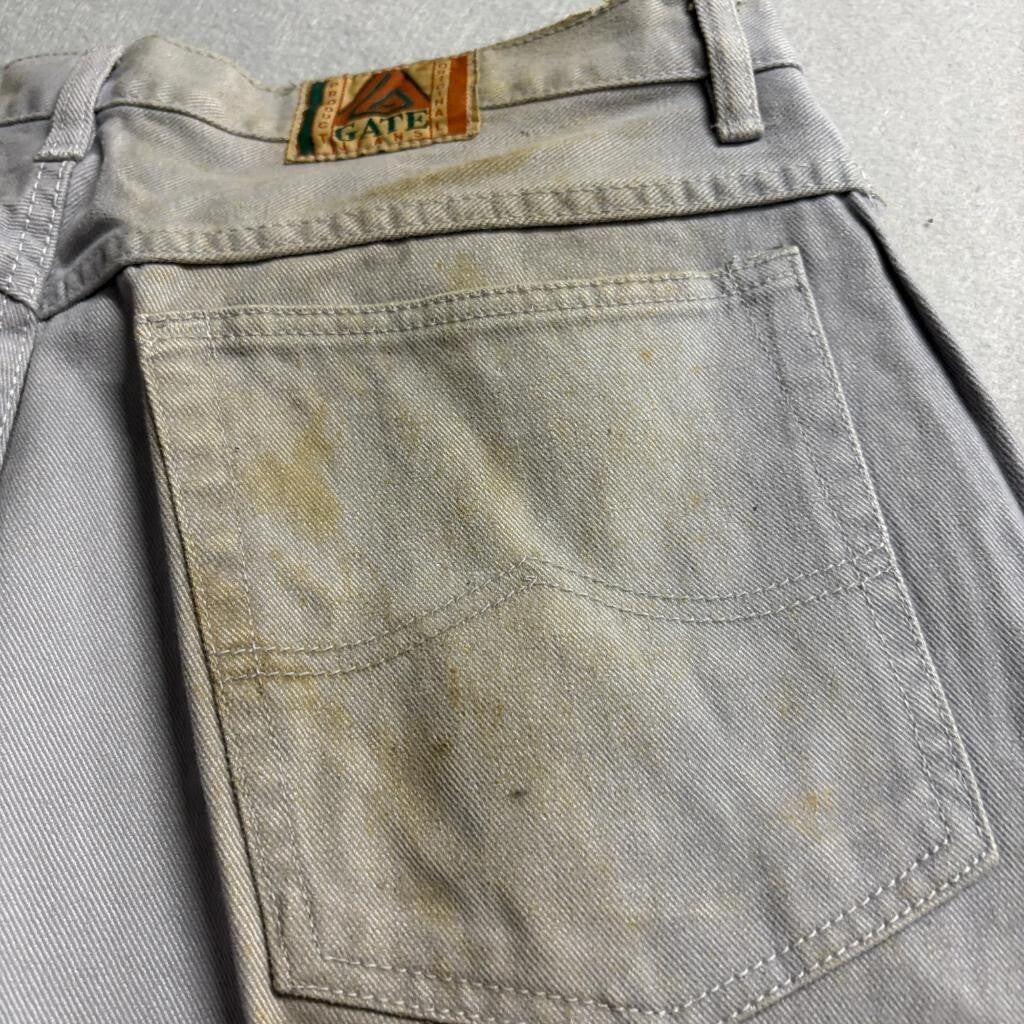 Vintage Gate Jeans Mens 36x31 Gray Denim 100% Cotton Made in Taiwan Distressed