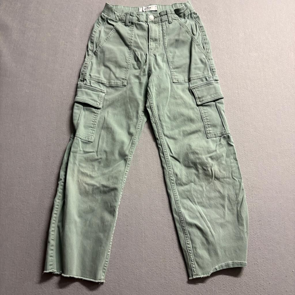 Hollister Ultra High Rise Cargo Pants Womens Small Sage Green Raw Hem Wide Leg