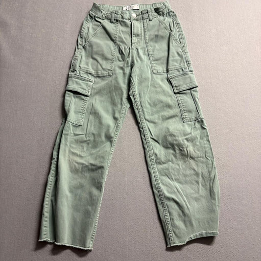 Hollister Ultra High Rise Cargo Pants Womens Small Sage Green Raw Hem Wide Leg