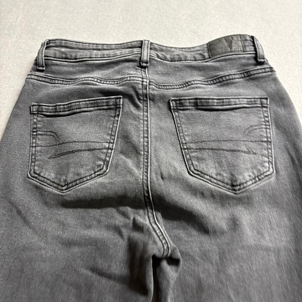 American Eagle Mom Jean Womens 0 Short Gray Denim High Rise Stretch Jeans