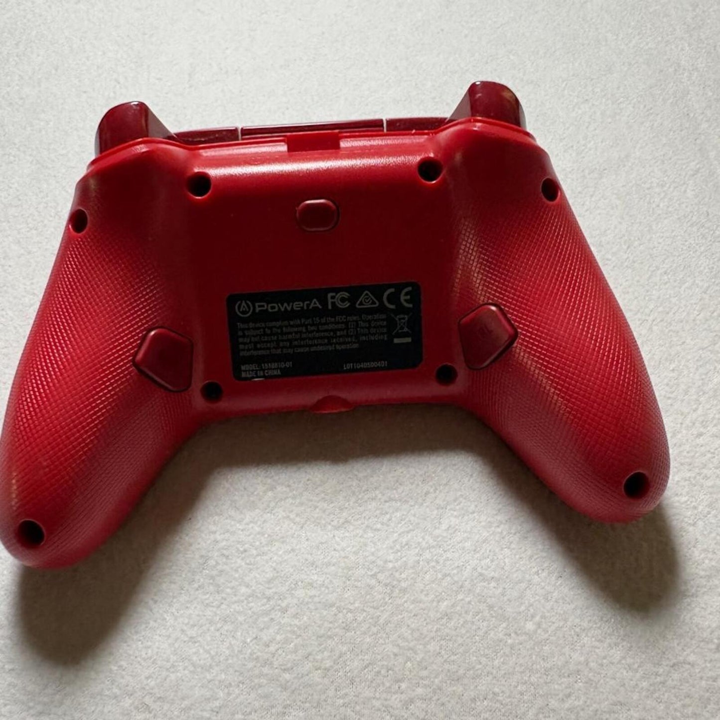 PowerA Wired Controller for Xbox Series X|S Xbox One Red Gold D-Pad 1518810-01