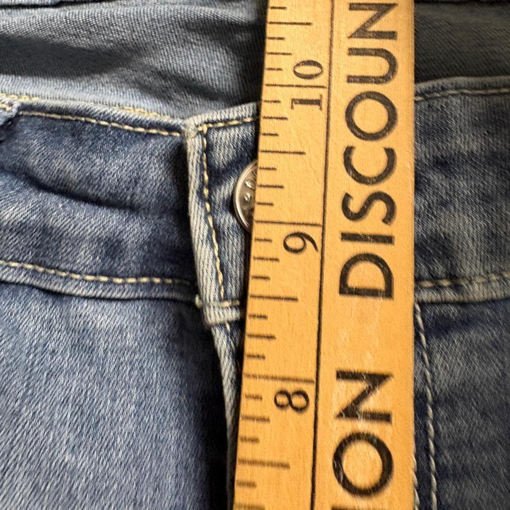 Denizen Levi's Mid Rise Skinny Jeans Womens 14 Medium Blue Stretch Denim