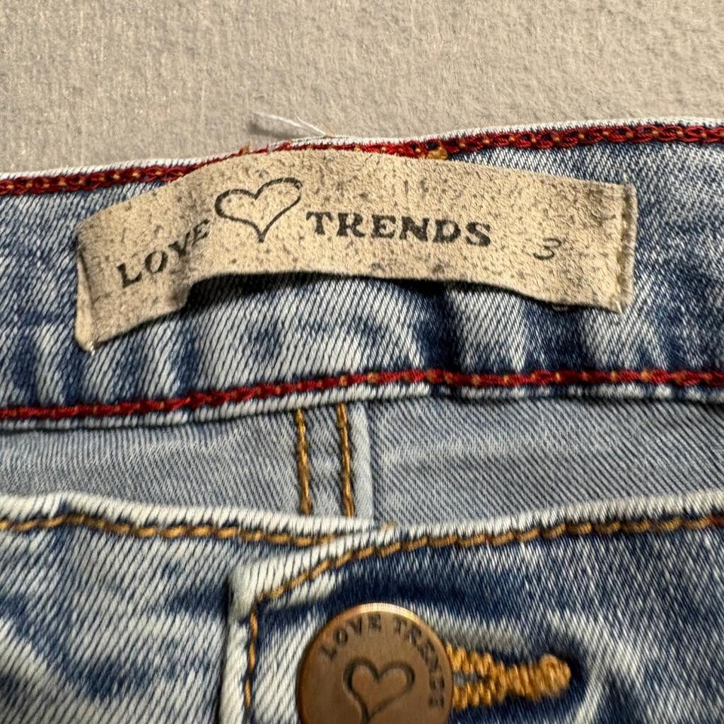 Love Trends Cargo Jeans Womens Size 3 Blue Denim Wide Leg Multi Pocket Stretch