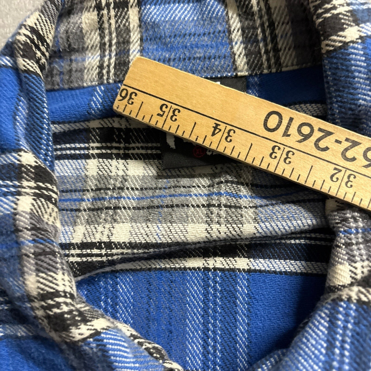 Vintage 90s No Fear Full Zip Flannel Plaid Shirt Mens XL Blue USA Made
