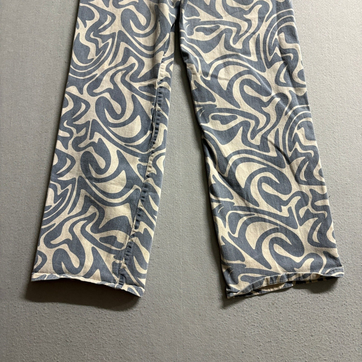 Rue21 Womens Swirl Print High Rise Wide Leg Jeans Size Large Blue Beige Y2K