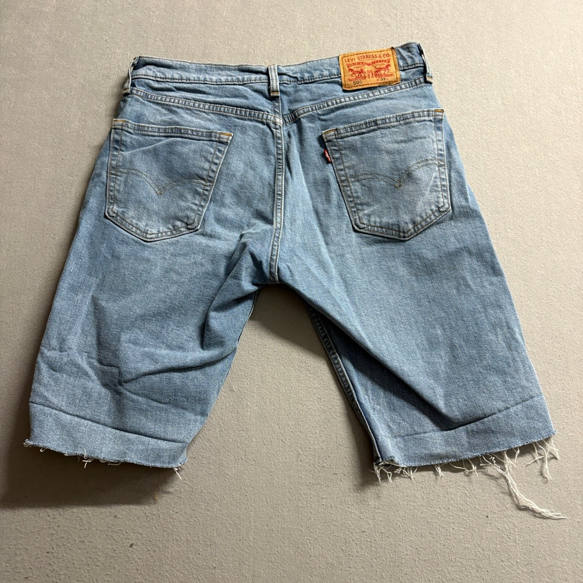 Levi's 505 Cut Off Jean Shorts Mens 33 Blue Denim Raw Hem Jorts Casual