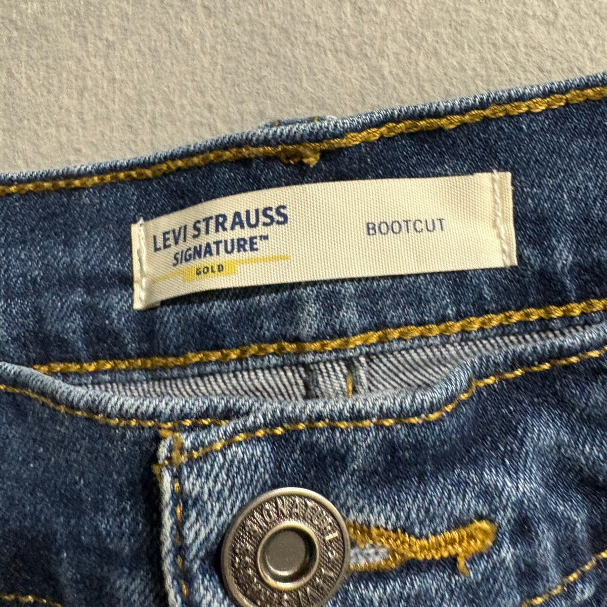 Levi Strauss Signature Gold Bootcut Jeans Mens 32x32 Blue Denim Pants