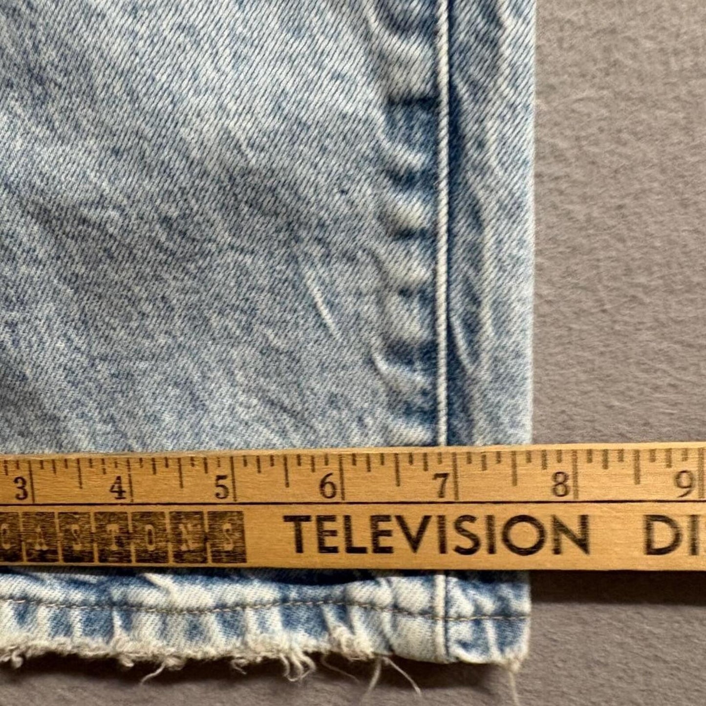 Good American Good Boy Jeans Womens 4/27 Light Wash High Rise Split Hem Denim