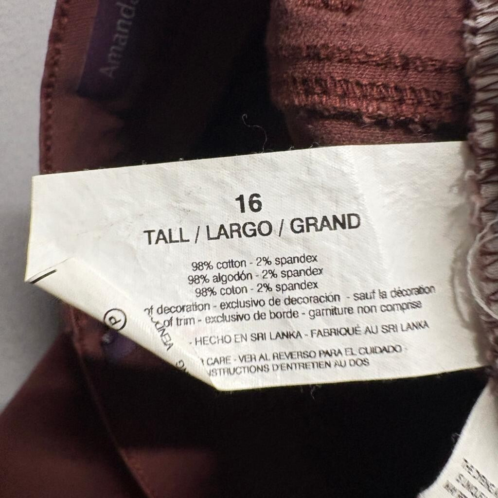 Gloria Vanderbilt Amanda Classic High Rise Tapered Jeans Womens 16 Tall Red Wine