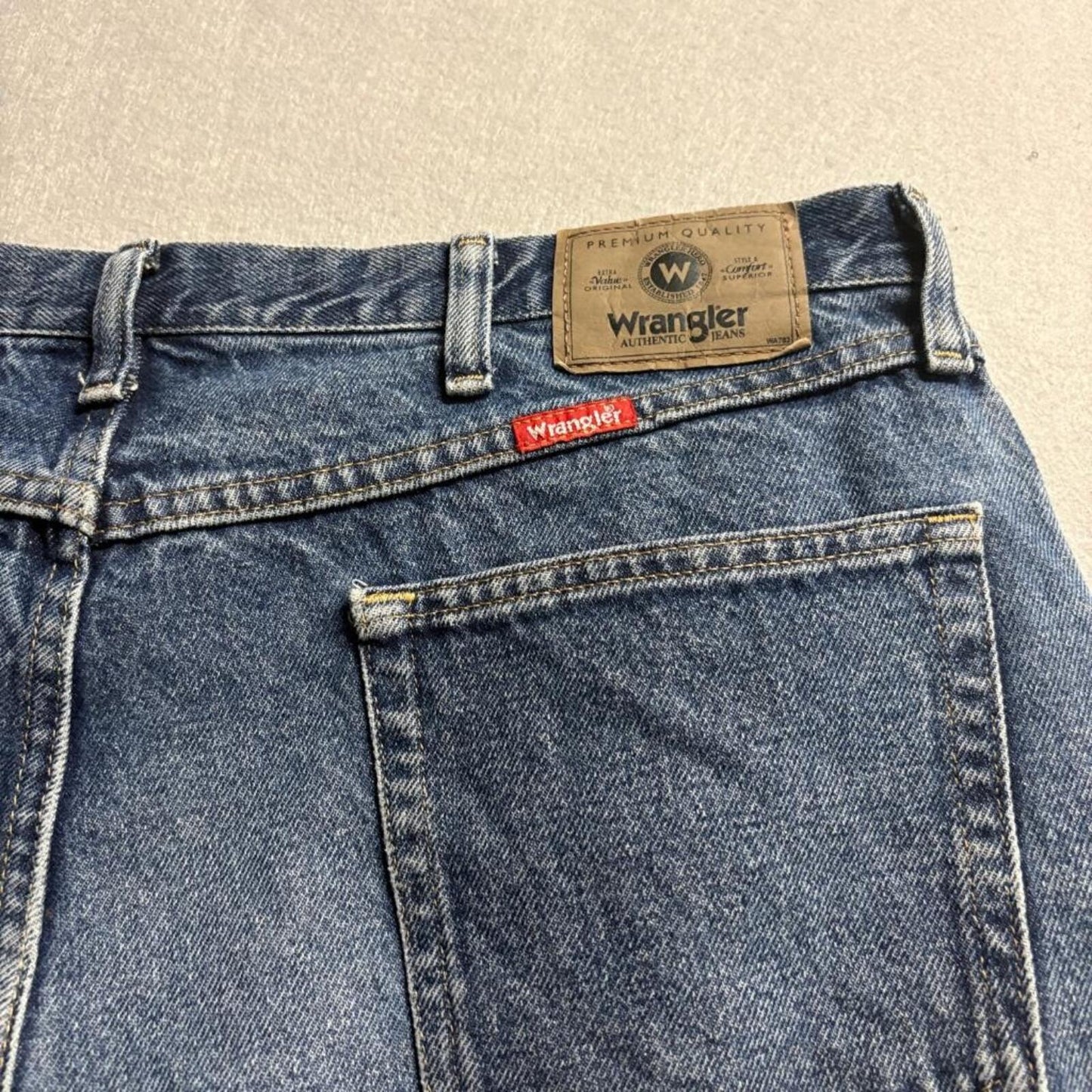 Wrangler Authentics Mens Blue Jeans 38x30 Regular Fit Denim 965T1MR Mexico