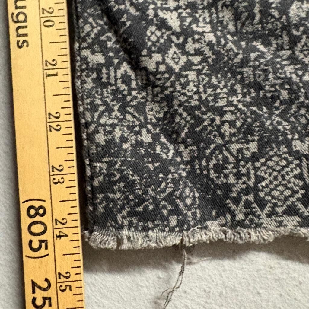 Gloria Vanderbilt Amanda Jeans Womens 4P Gray Patterned Raw Hem High Rise Crop