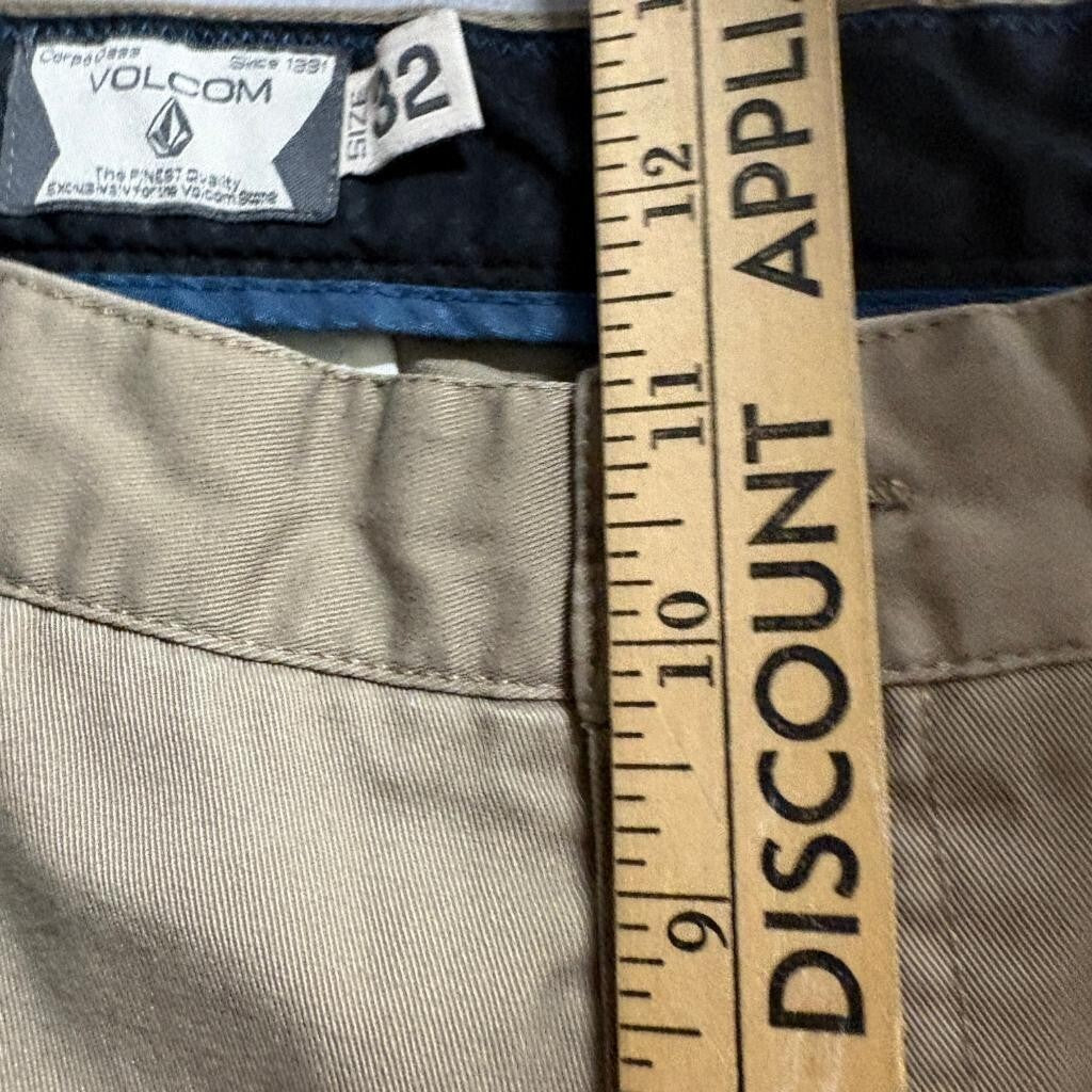 Volcom Frickin Modern Chino Shorts Mens 32 Khaki Tan Stretch Skate Casual