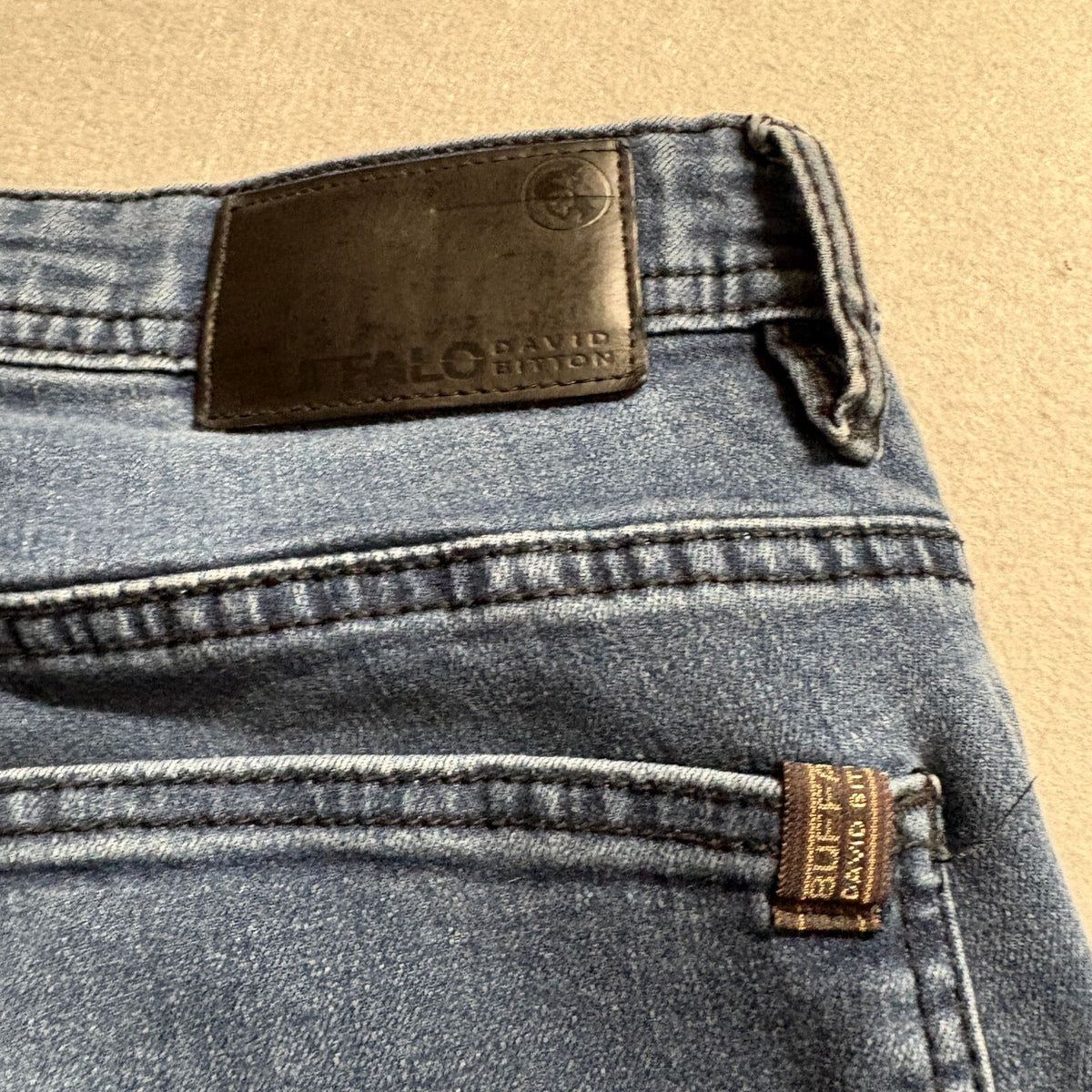 Buffalo David Bitton Axel Mens Jeans Size 32x30 Slim Stretch Blue Denim