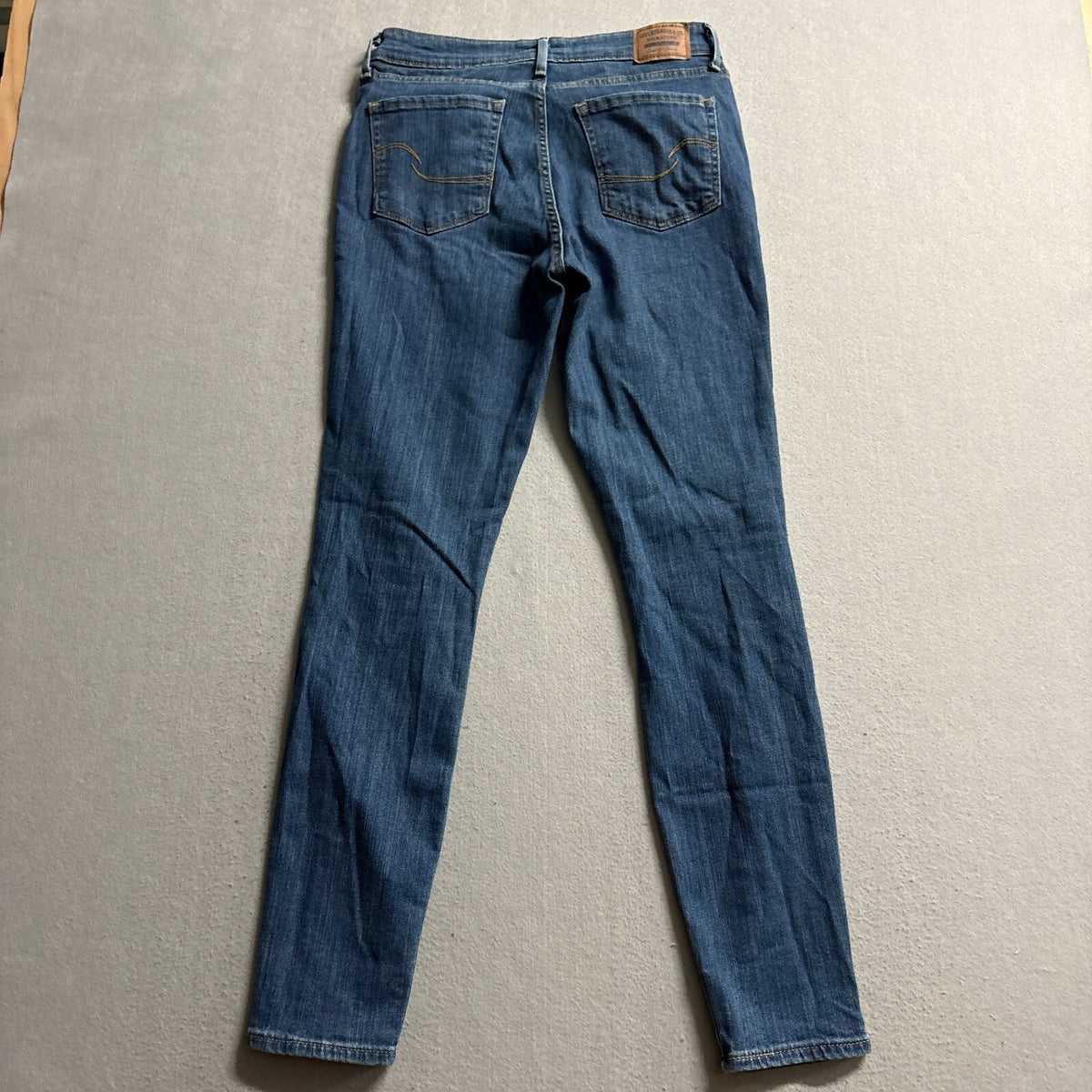 Signature by Levi Strauss Co Gold Label Womens Mid Rise Skinny Jeans Size 6L W28