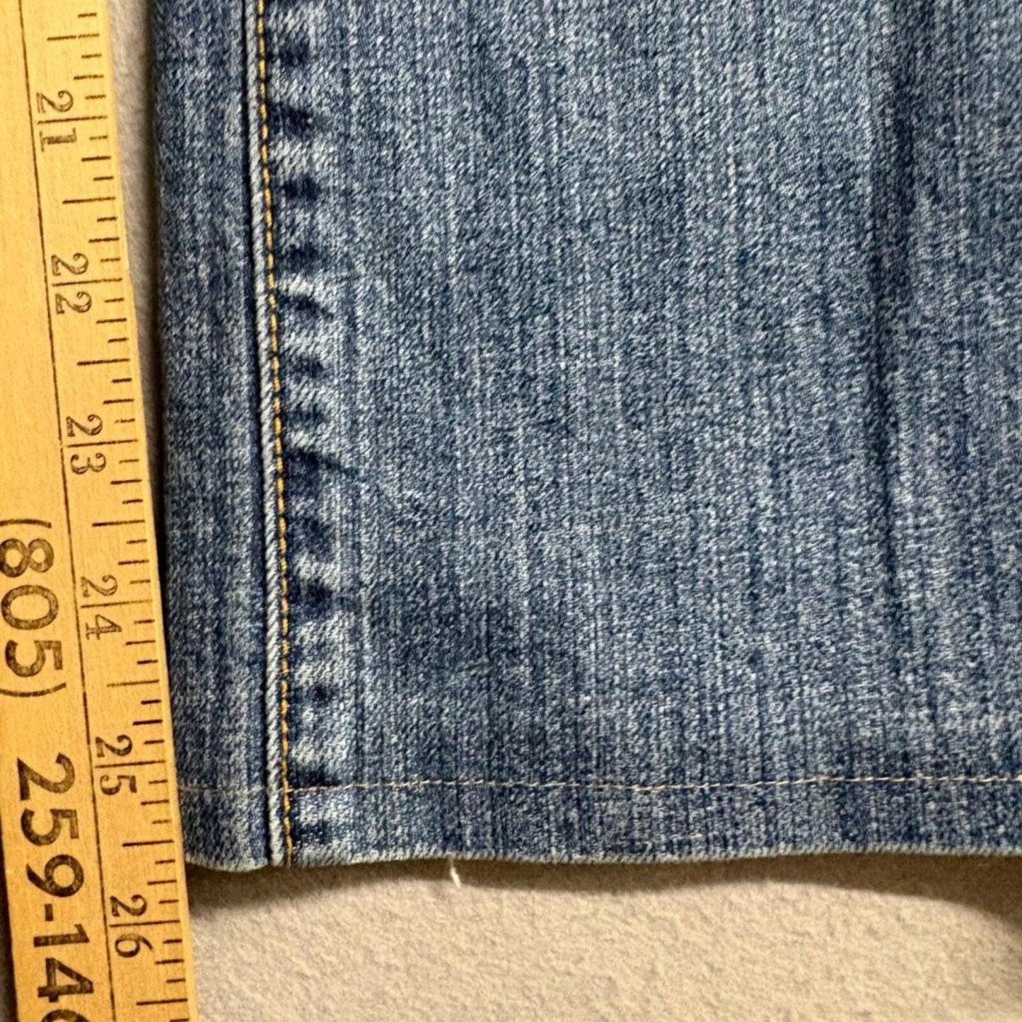 Gap 1969 Classic Fit Jeans Womens 8R Blue Denim Sandblasted Fade Stretch Bootcut