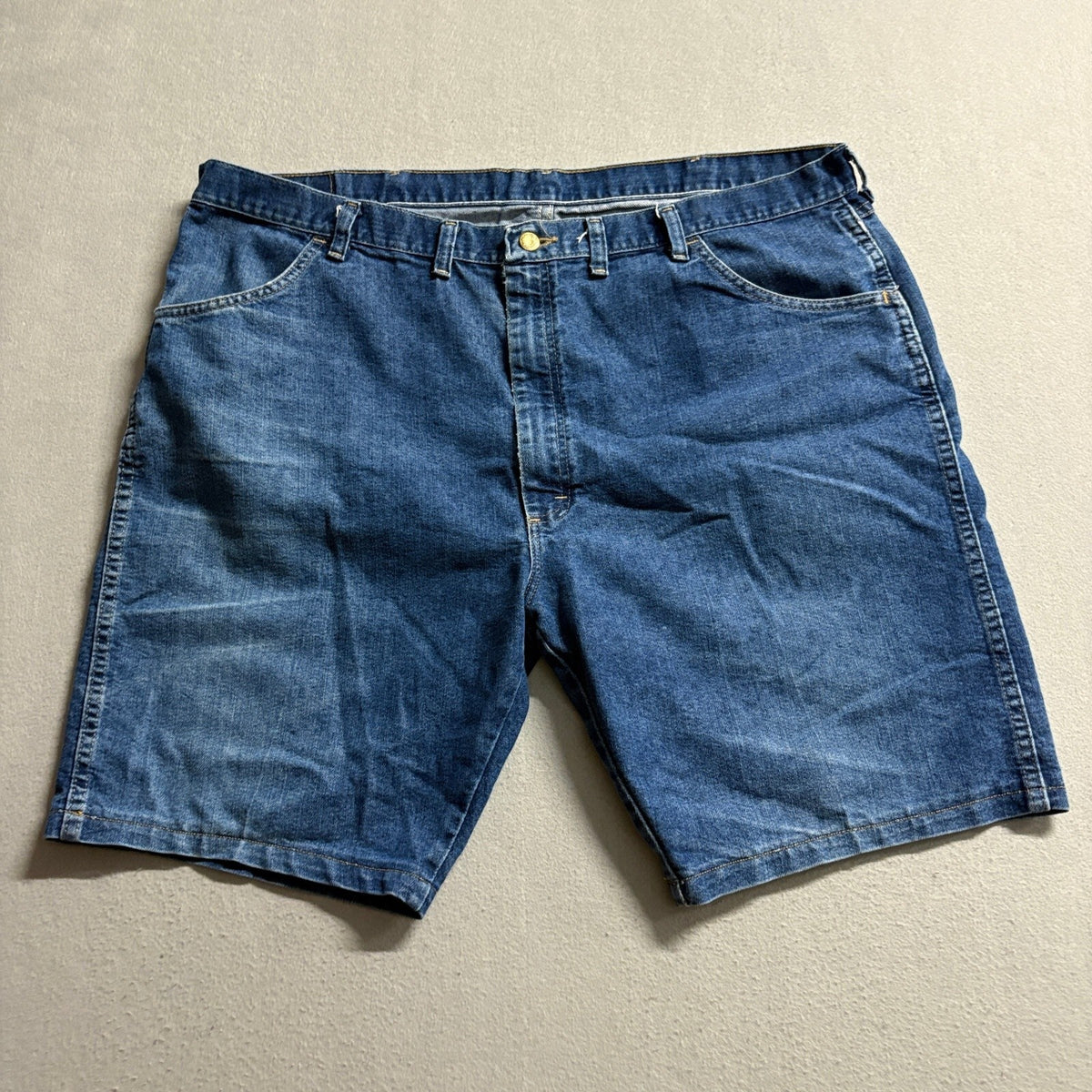 Wrangler Premium Quality Denim Shorts Mens 44 Regular Fit Blue Cotton Blend