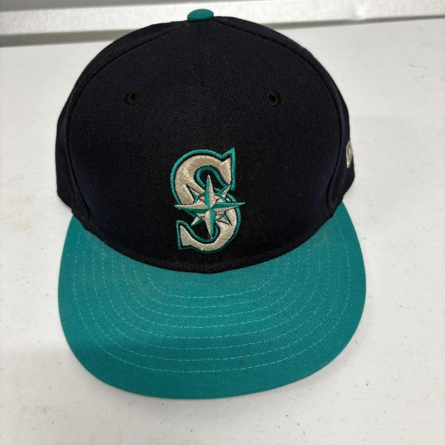Seattle Mariners New Era 59FIFTY Fitted Hat Size 7 1/8 Navy Teal MLB Cap