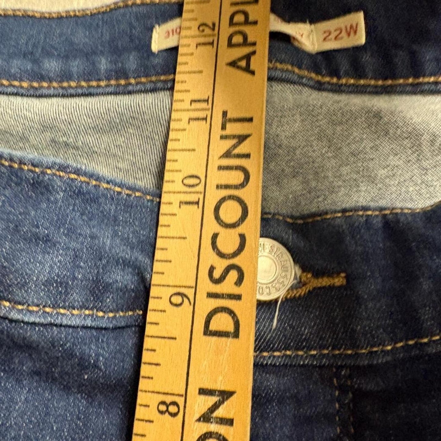 Levi's 310 Shaping Super Skinny Jeans Womens 22W S Blue Denim Stretch Plus Size