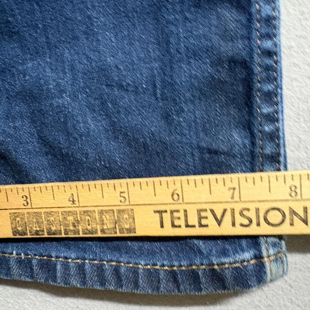 Levi's 505 Regular Fit Straight Leg Jeans Mens 32x32 Blue Denim Medium Wash