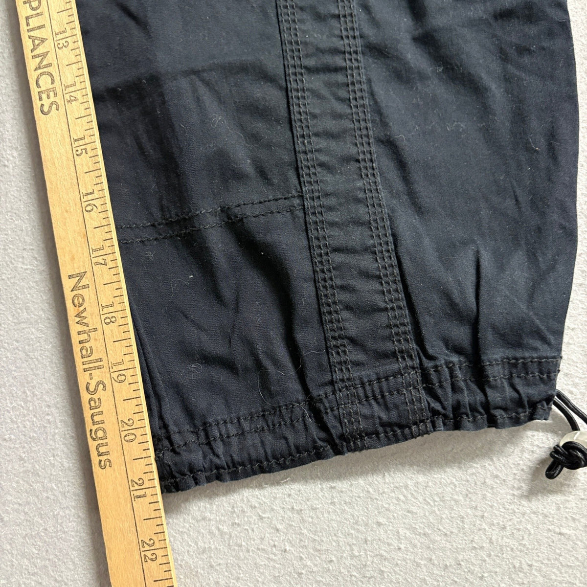 Style & Co Womens Cargo Pants Size 8 Black Capri Cropped Drawstring Hem Y2K