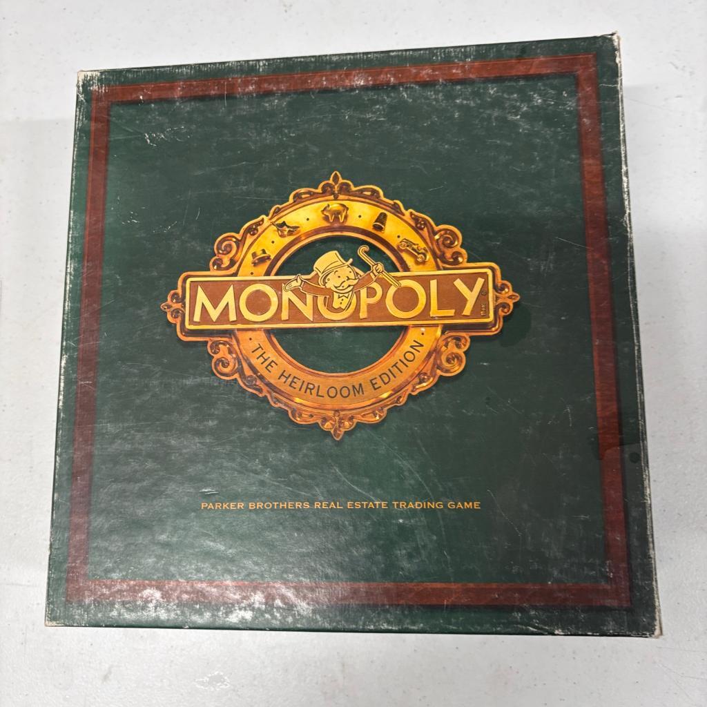 Monopoly The Heirloom Edition Parker Brothers 1997 Wooden Box Board Game Partial