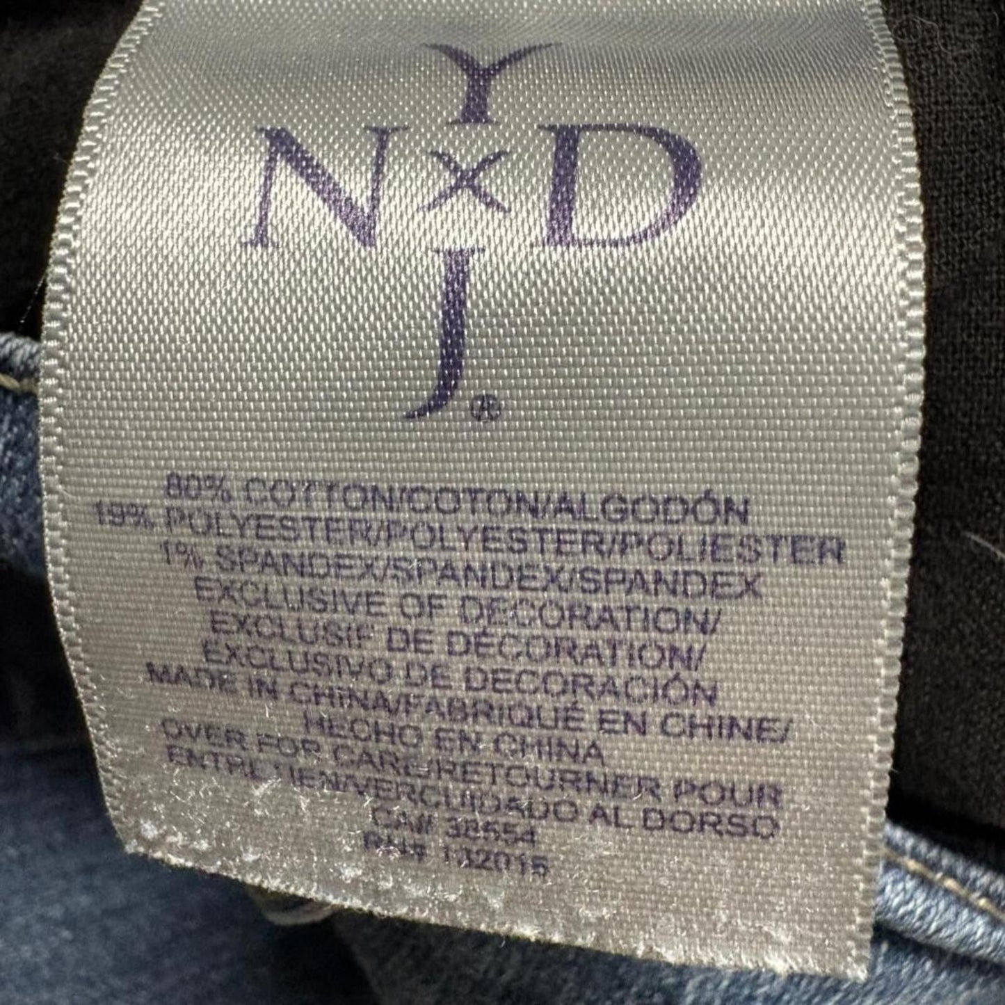 NYDJ Women's Capri Jeans Size 12 Blue Denim Stretch Crop Cropped Pants
