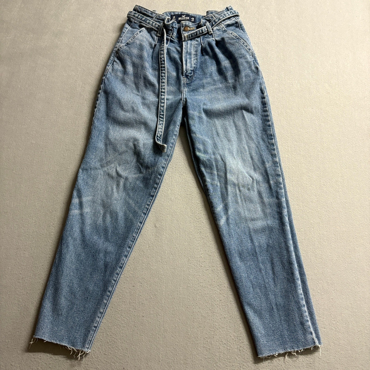 Hollister Ultra High Rise Mom Jeans Womens 3R W26 L27 Blue Stretch Denim Raw Hem