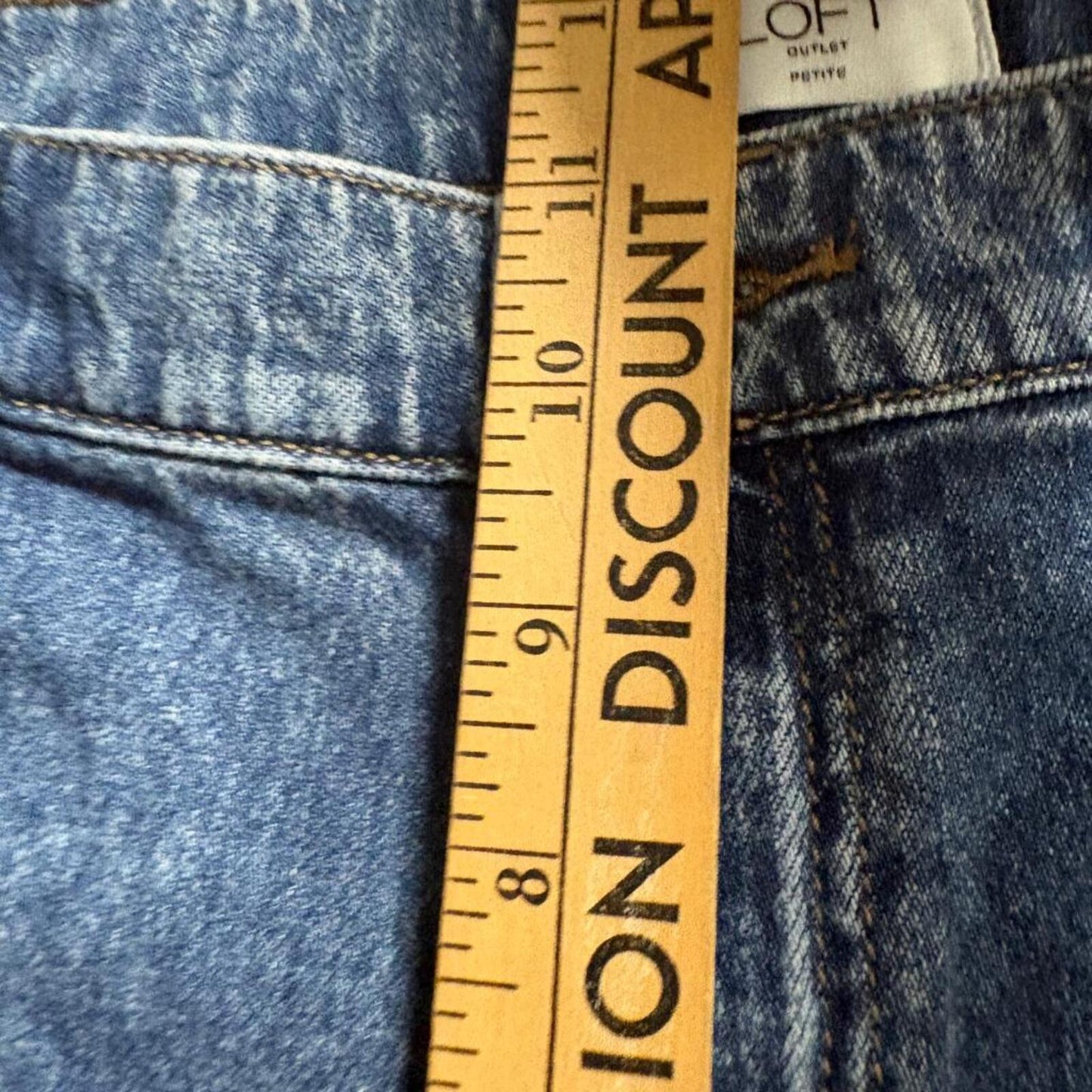 Loft Outlet Petite Jeans Womens Size 8P Blue Acid Wash Wide Leg Crop Denim