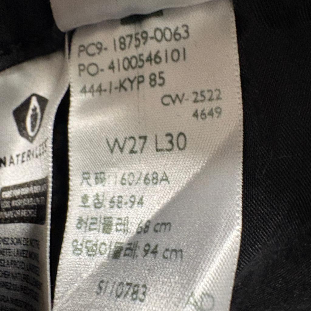 Levi's 725 High Rise Bootcut Jeans Womens 27x30 Black Stretch Denim Pants