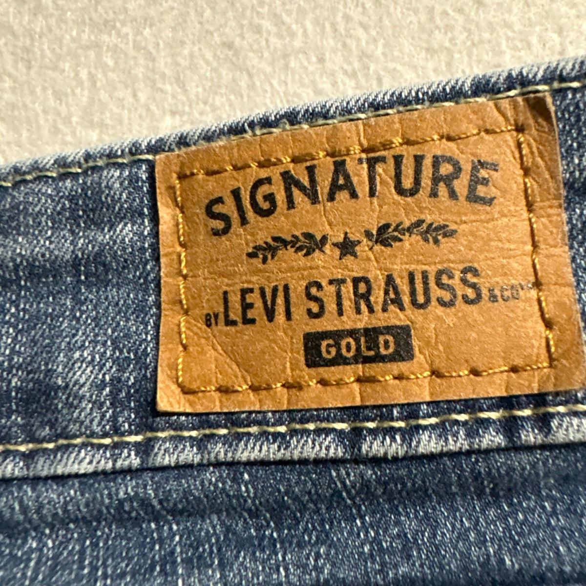 Signature by Levi Strauss & Co Womens Mid Rise Boyfriend Jeans Cuffed Blue