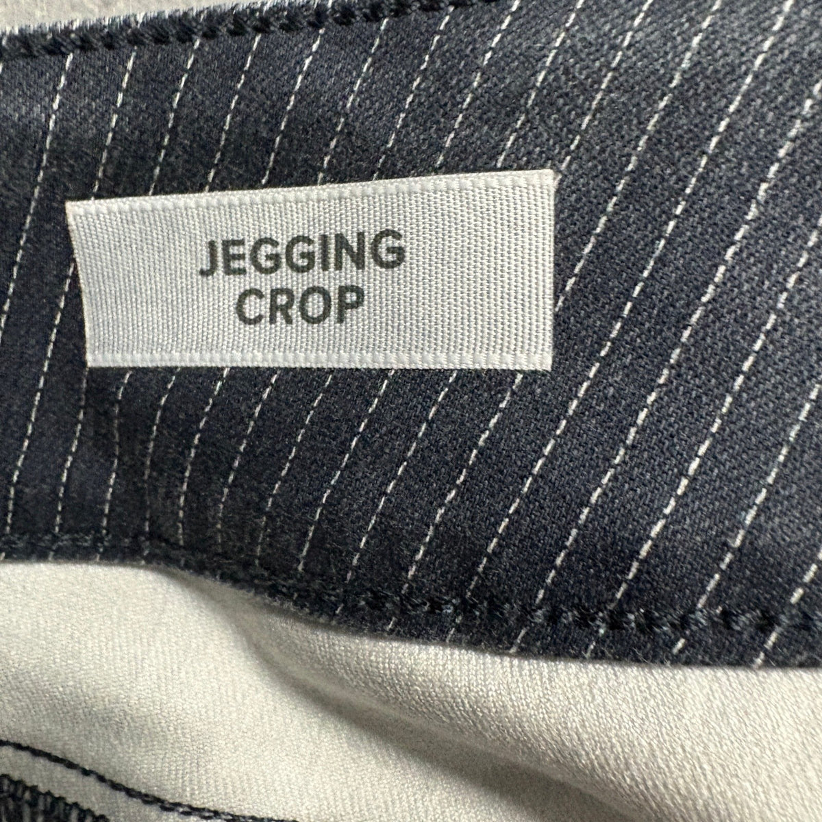 Torrid Denim Jegging Crop Pants Womens Plus Size 20 Pinstripe Blue Stretch New