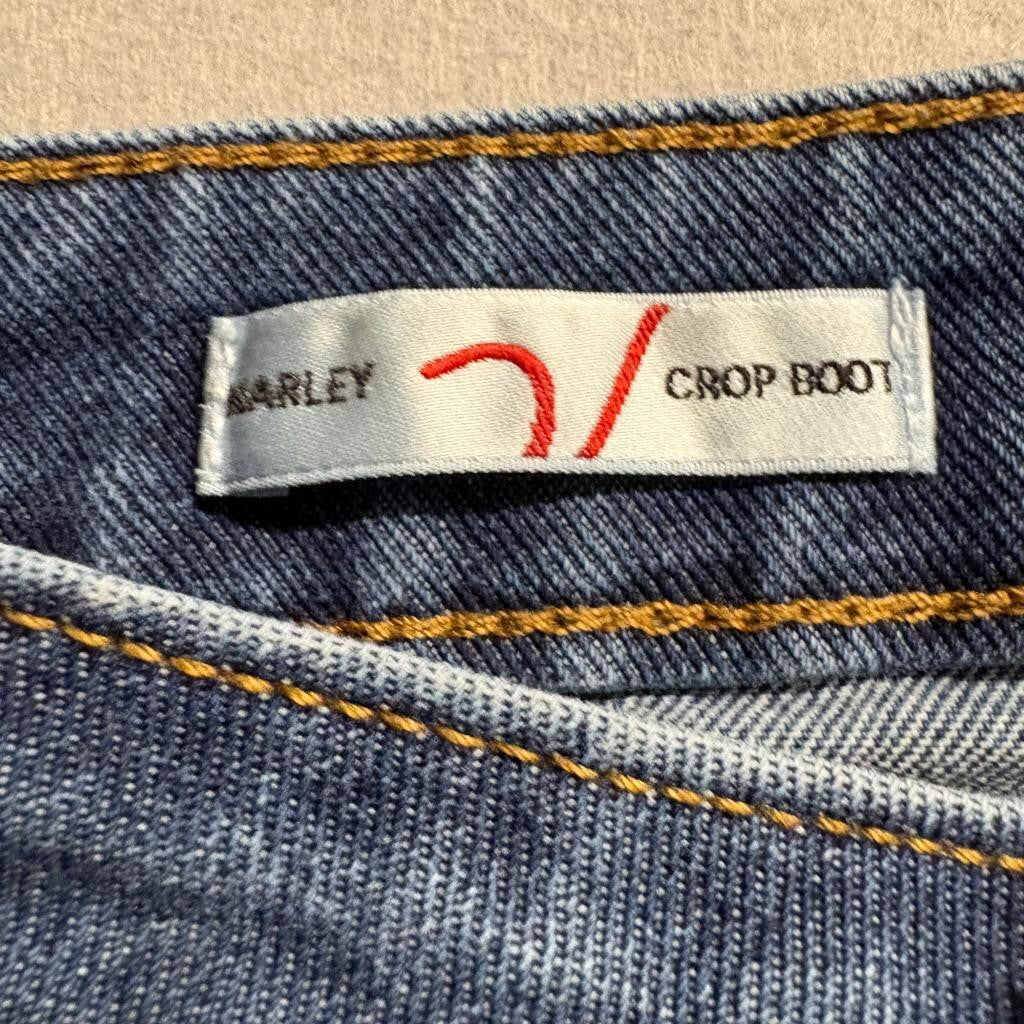 Vigoss Marley Crop Boot Jeans Womens 27 Blue Denim Raw Hem Stretch Mid Rise
