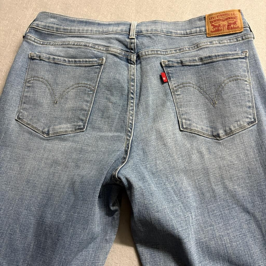 Levis 505 Straight Leg Jeans Womens 14L W32 L34 Light Wash Denim Blue
