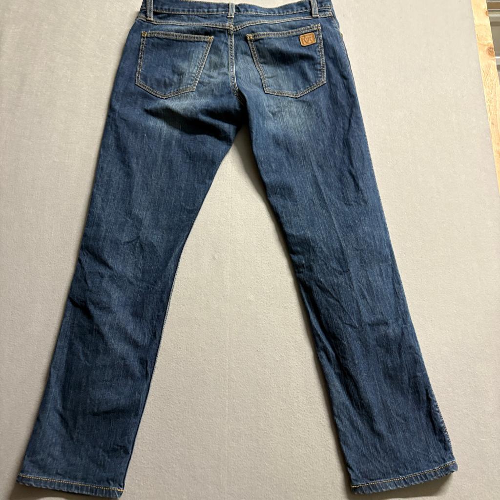 Wrangler Rock 47 Boyfriend Fit Jeans Mens 31x34 Blue Denim Stretch WBX30TB