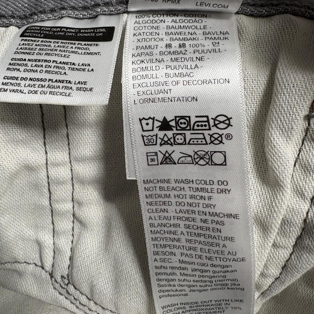 Levis 501 Womens Gray Denim Jeans Cut Off Raw Hem Size 36x32 Actual 35x23.5