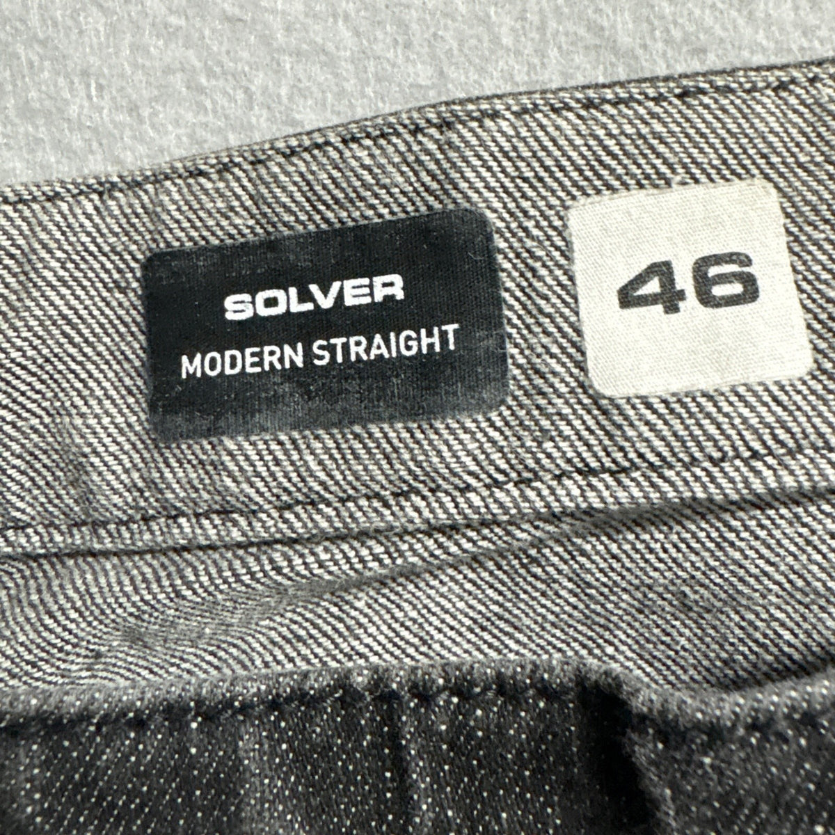 Volcom Solver Modern Straight Jeans Mens 46x30 Black Faded Denim Pants